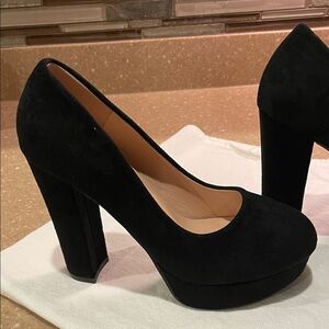 NEW Chic Velvet Like Black Women's High Heel Pumps